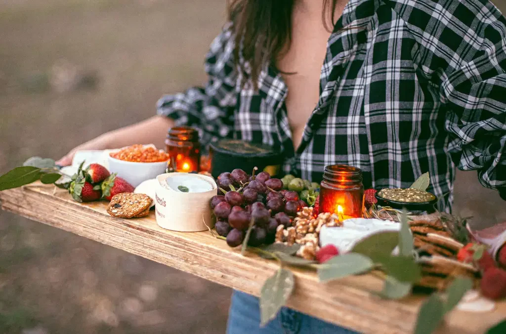 How do you make a snack platter